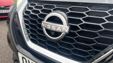 Nissan Juke 1.0 DiG-T Tekna 5dr Petrol Hatchback